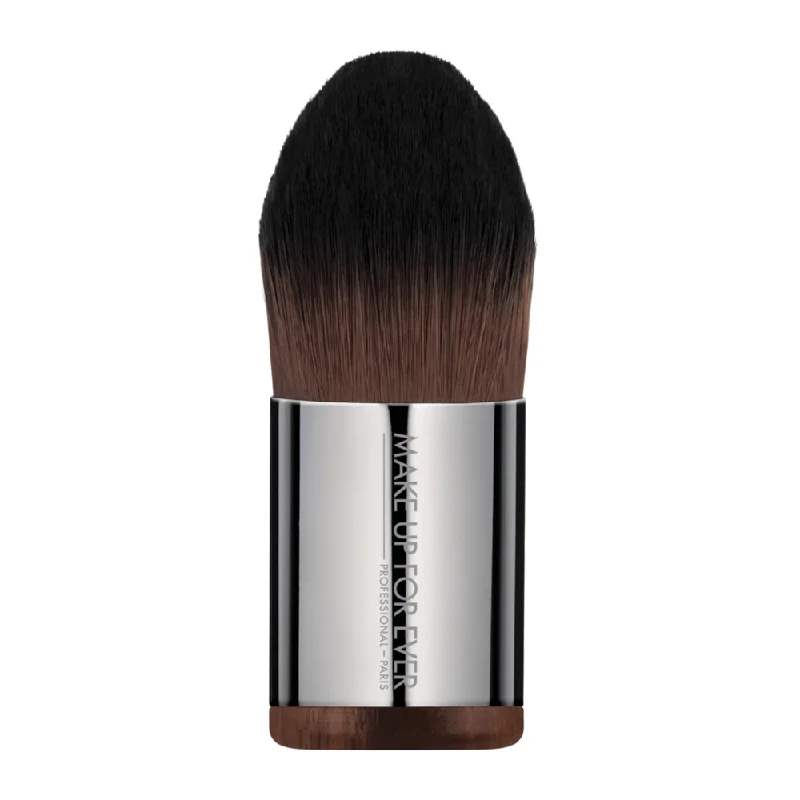 Make Up For Ever Foundation Kabuki Medium 110