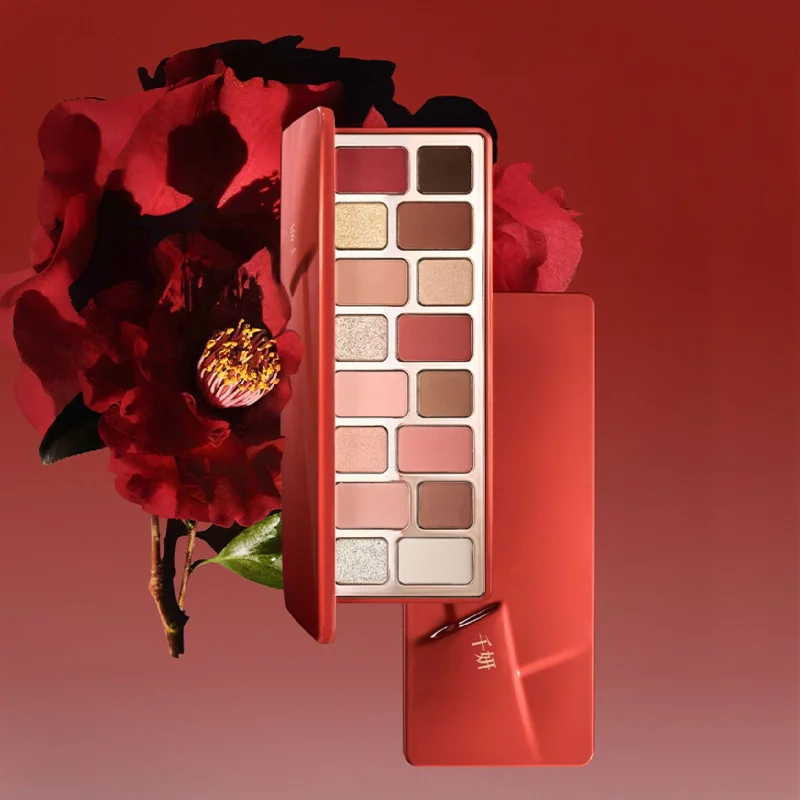 QianYan Red Camellia In Snow 16-Color Eyeshadow Palette T4193