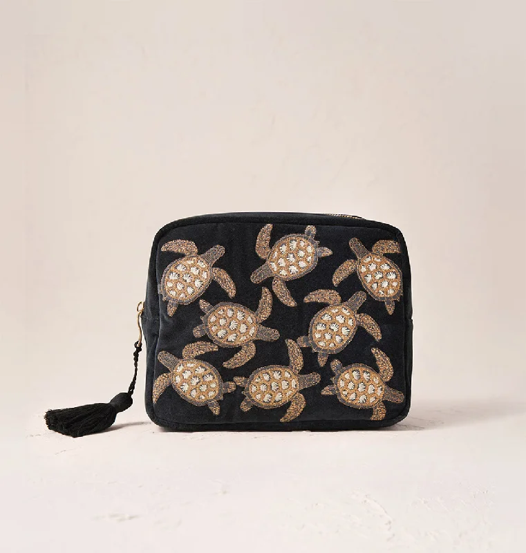 Turtle Conservation Wash Bag